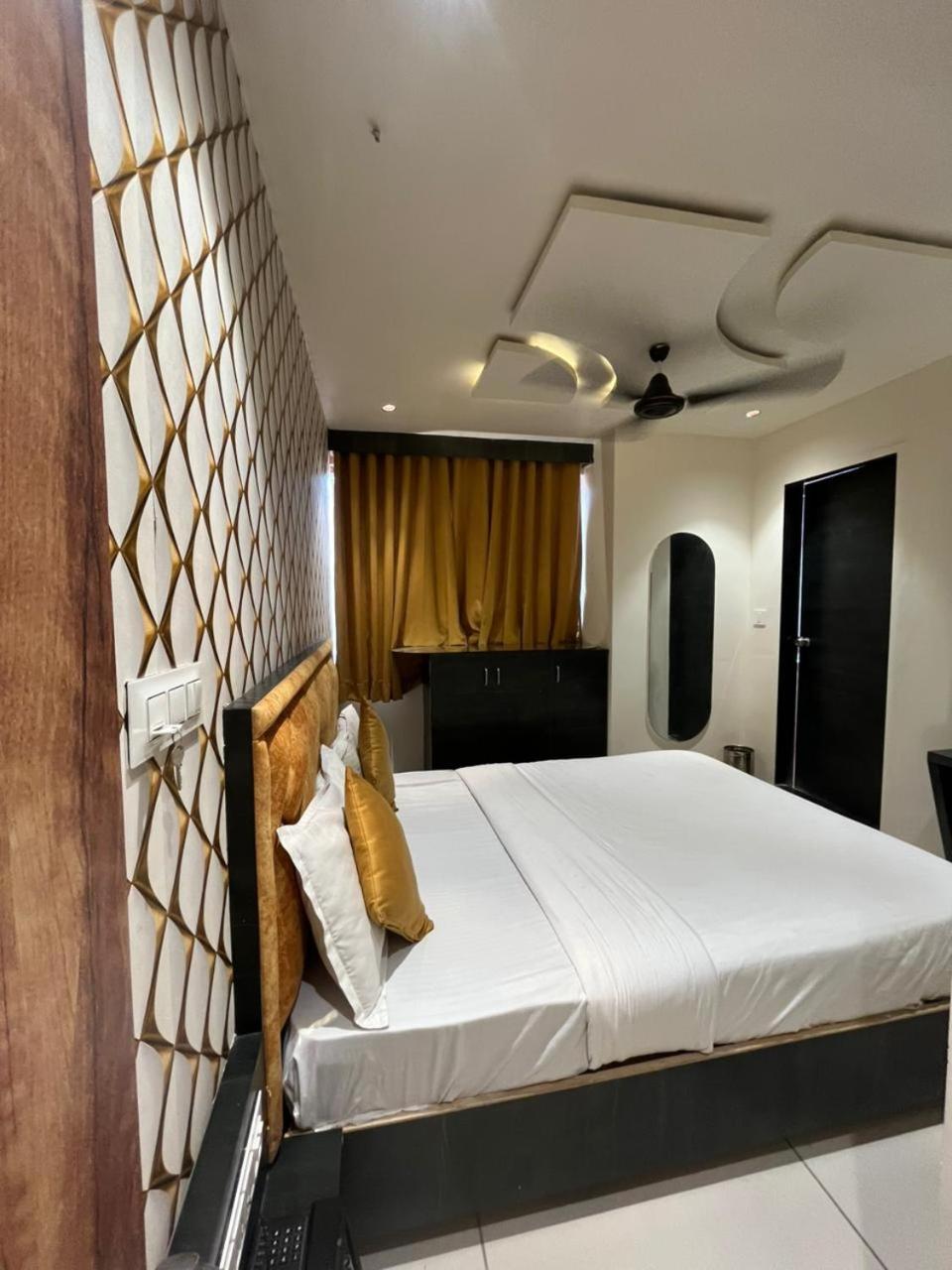 Prime View Hotel Ahmedabad Quarto foto